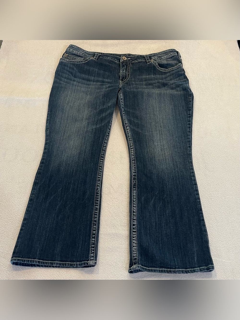 Silver Jeans Aiko Bootcut Jeans Women’s Size 36 Dark Wash Stretch Plus Size 18